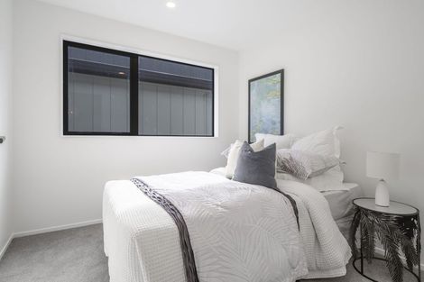 Photo of property in 102e Te Oneroa Way, Long Bay, Auckland, 0630