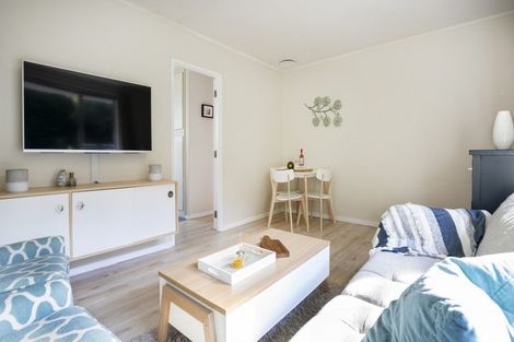 Photo of property in 5/252 Meola Road, Point Chevalier, Auckland, 1022