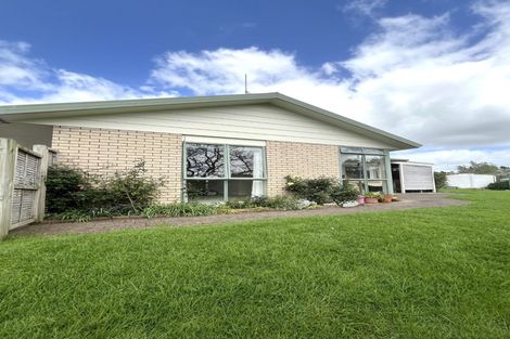 Photo of property in 209 Burtt Road, Paerata, Drury, 2578