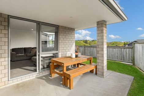 Photo of property in 1 Antrim Glade, Welcome Bay, Tauranga, 3175