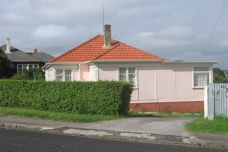 Photo of property in 1 Elphinstone Avenue, Wesley, Auckland, 1041