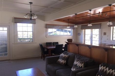 Photo of property in 34 Shakespeare Road, Bluff Hill, Napier, 4110