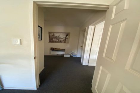 Photo of property in 2/11 Wapiti Avenue, Epsom, Auckland, 1051