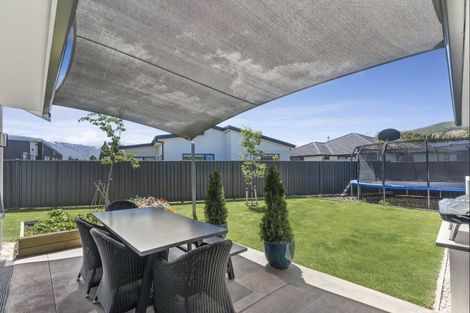 Photo of property in 9 Searle Drive, Cromwell, 9310