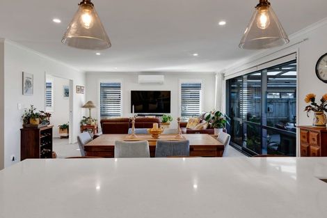 Photo of property in 4 Roka Street, Bell Block, New Plymouth, 4312