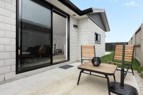 Photo of property in 11 Taioma Close, Papamoa, 3118