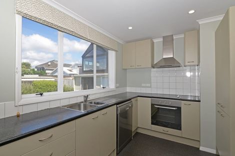 Photo of property in 2 Collins Street, Petone, Lower Hutt, 5012