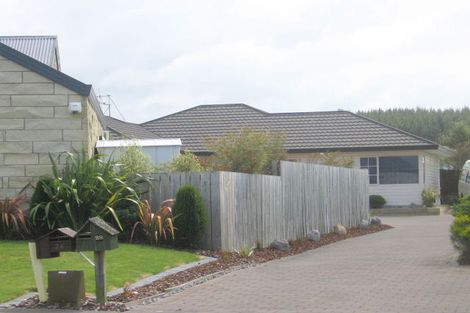 Photo of property in 2/28 Lakewood Drive, Nukuhau, Taupo, 3330