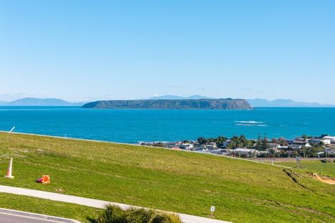 Photo of property in 37 Mo Street, Plimmerton, Porirua, 5026