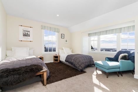 Photo of property in 40 Major Hornbrook Road, Mount Pleasant, Christchurch, 8081