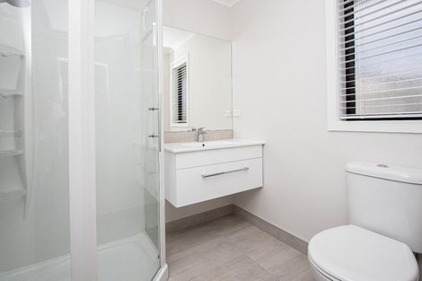 Photo of property in 1/11 Dover Road, Saint Andrews, Hamilton, 3200