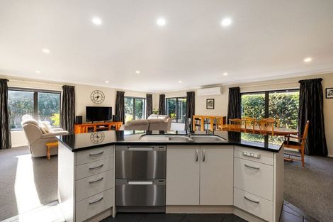 Photo of property in 9 Brancaster Place, Cambridge, 3434