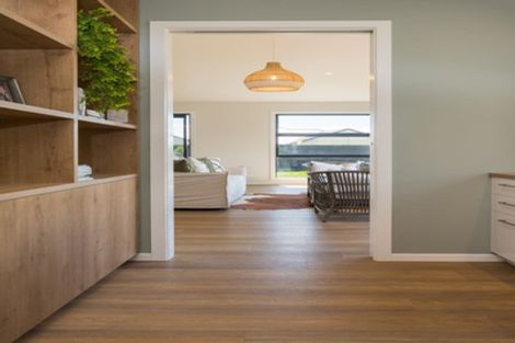 Photo of property in 30 Nikau Drive, Redwoodtown, Blenheim, 7201