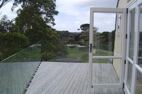 Photo of property in 355 Ridge Road, Paremoremo, Albany, 0793