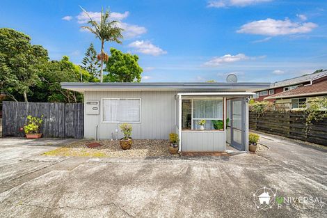 Photo of property in 3/1a Divich Avenue, Te Atatu South, Auckland, 0610