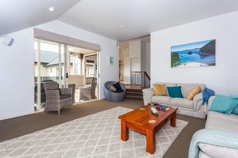 Photo of property in 513c Beach Road, Whangamata, 3620