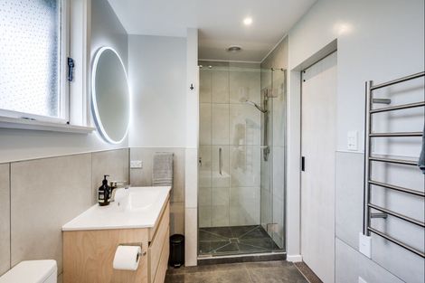 Photo of property in 21 Upham Street, Havelock North, 4130