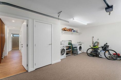Photo of property in 9 Kirimoko Crescent, Wanaka, 9305