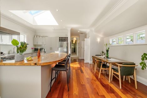 Photo of property in 40 Mckinley Crescent, Brooklyn, Wellington, 6021