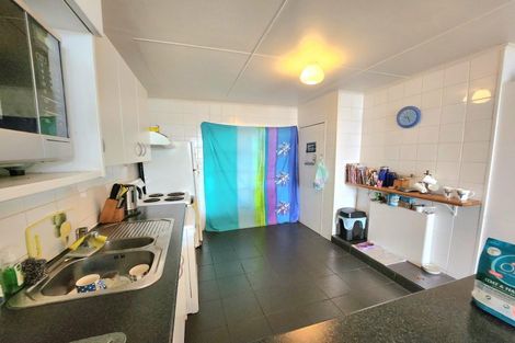 Photo of property in 72 Perth Street, South Hill, Oamaru, 9400