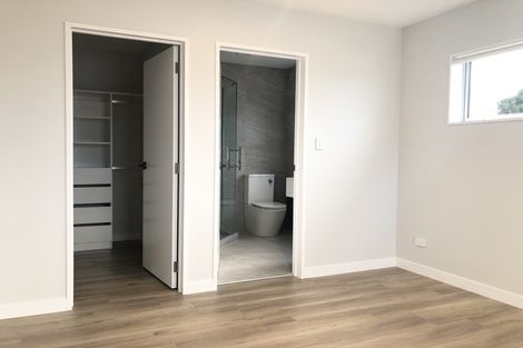 Photo of property in 25 Bevyn Street, Castor Bay, Auckland, 0620