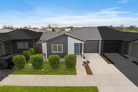 Photo of property in 96 Kuaka Drive, Takanini, 2112