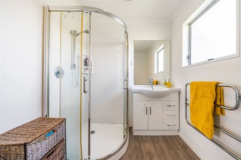 Photo of property in 80 Gillespies Road, Birchville, Upper Hutt, 5018