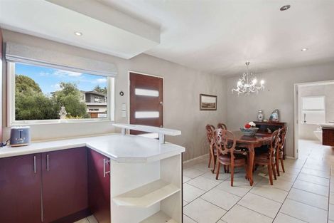 Photo of property in 4 Wadhurst Place, Burnside, Christchurch, 8053