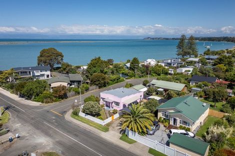 Photo of property in 105 Old Wharf Road, Motueka, 7120