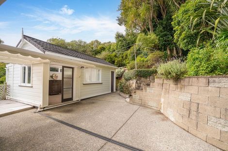 Photo of property in 169 Wadestown Road, Wadestown, Wellington, 6012