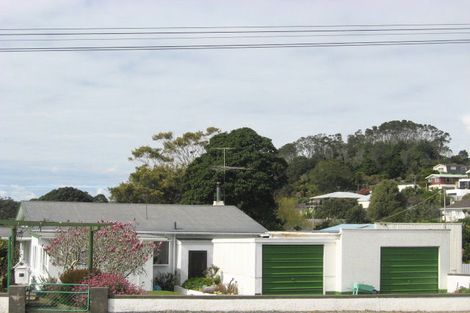 Photo of property in 27 Ngamotu Road, Moturoa, New Plymouth, 4310