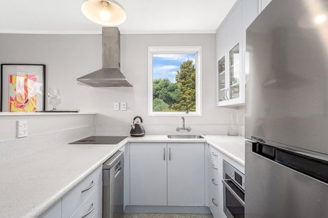 Photo of property in 12 Halyard Place, Whitby, Porirua, 5024