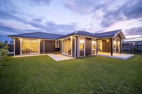 Photo of property in 3 Kaituna Place, Te Awa, Napier, 4110