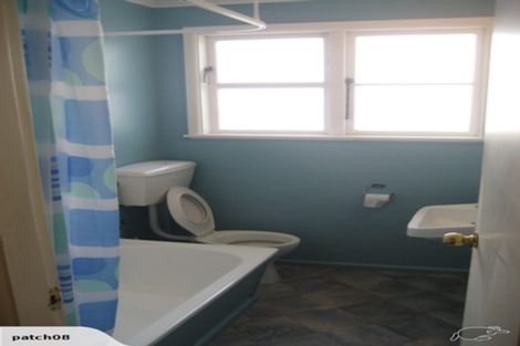 Photo of property in 13-15 Gillespie Street, Taita, Lower Hutt, 5011