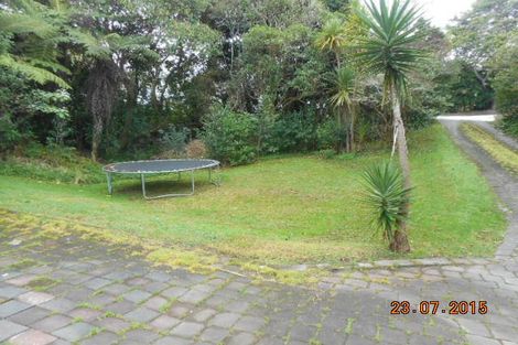 Photo of property in 35 Tauhinu Road, Greenhithe, Auckland, 0632