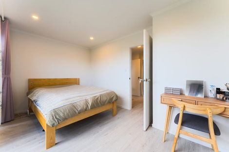 Photo of property in 9 Travis View Drive, Fairview Heights, Auckland, 0632