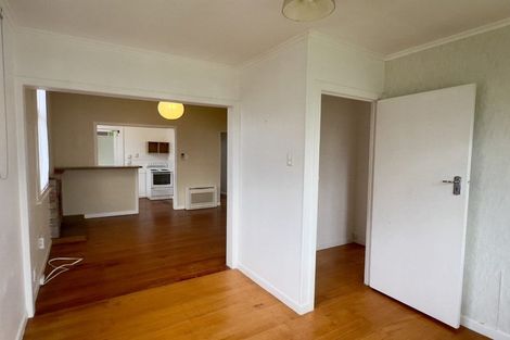 Photo of property in 2 Craig Road, Milford, Auckland, 0620
