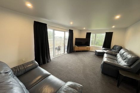 Photo of property in 52 Herewini Street, Titahi Bay, Porirua, 5022