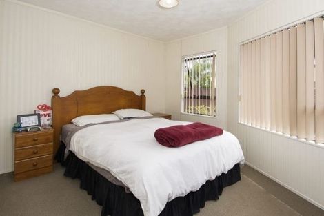 Photo of property in 2/47 Girven Road, Mount Maunganui, 3116