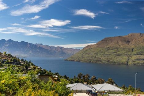 Photo of property in 67 Dart Place, Fernhill, Queenstown, 9300