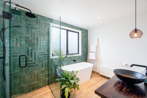 Photo of property in 39 Pounamu Avenue, Albert Town, Wanaka, 9305