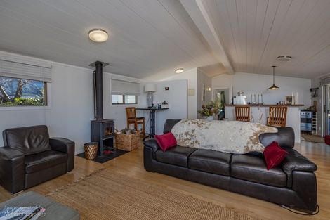 Photo of property in 84 Doves Bay Road, Kerikeri, 0294