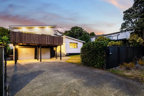 Photo of property in 37 Spinnaker Drive, Whitby, Porirua, 5024