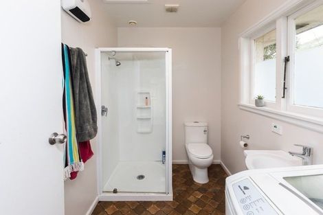 Photo of property in 49 Ilam Road, Upper Riccarton, Christchurch, 8041