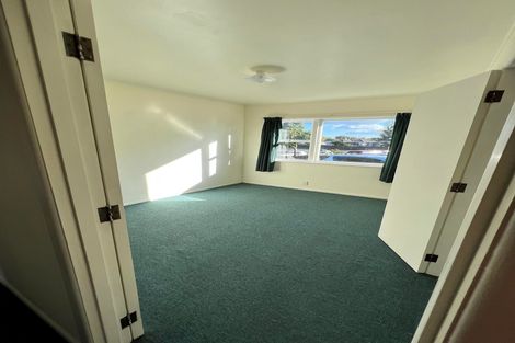 Photo of property in 14 Ronald Place, Manurewa, Auckland, 2102