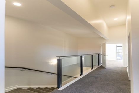 Photo of property in 12 Rangimarie Close, Opaheke, Papakura, 2113