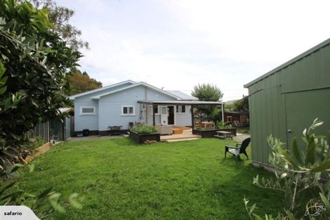 Photo of property in 140 Commercial Street, Takaka, 7110