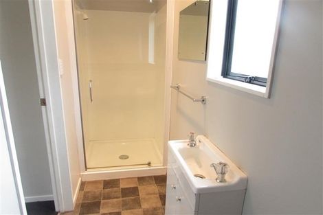 Photo of property in 72 Parrs Cross Road, Henderson, Auckland, 0612