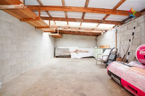 Photo of property in 6 Pine Crescent, Hargest, Invercargill, 9810