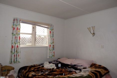 Photo of property in 11 Bell Street, Marton, 4710